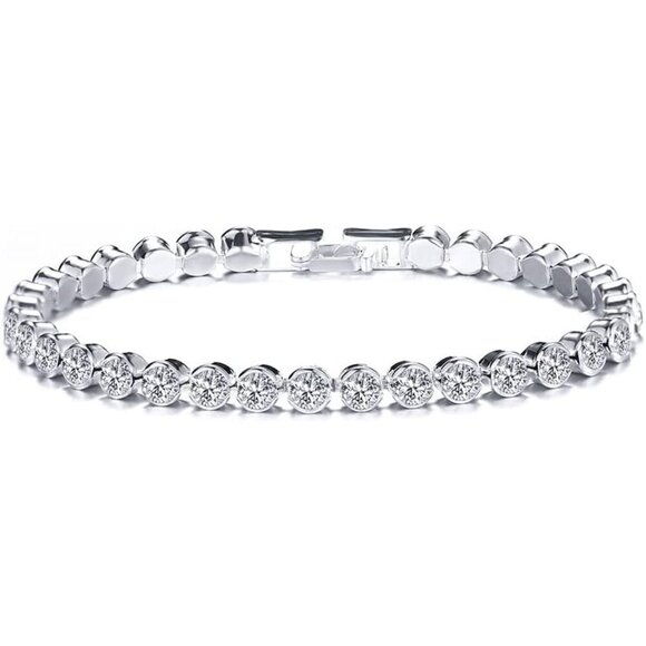 Jewelry - Shiny Cubic Zirconia Tennis Bracelet in Gold Plated Silver for Fashionable Women